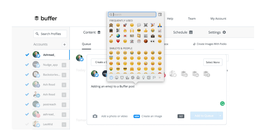 Emoji em Equipes no iOS.